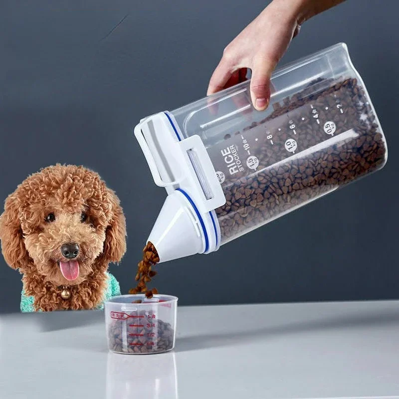 1.5kg/2kg Dog Cat Food Pail Plastic Storage Tank with Measuring Cup Container Moisture-proof Sealed Jar Pet Supplies Accessories
